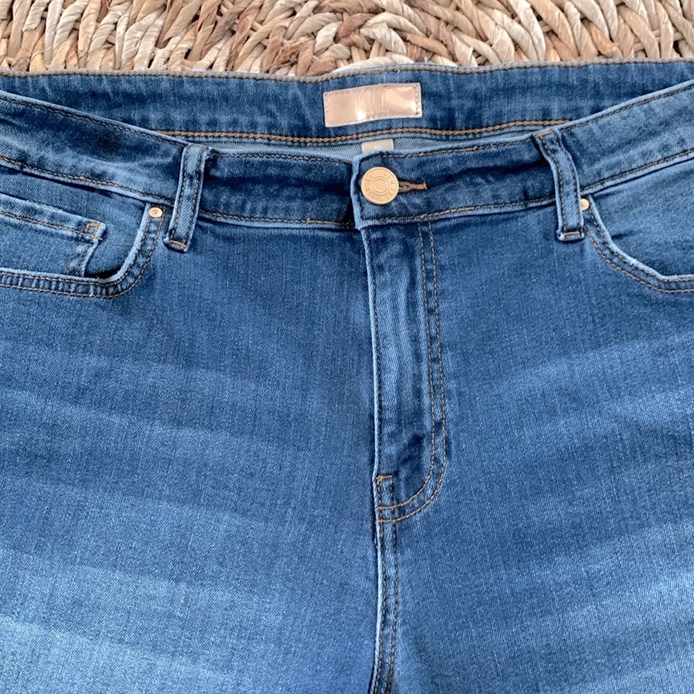 Kut from the Kloth Charlotte Wide Leg High Rise - Picture 10 of 16